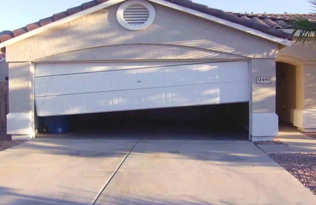Off-Track-repair-cost-in-pearland-tx-usa