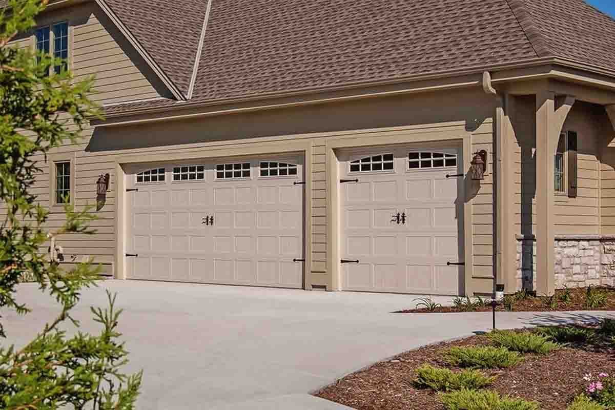 Garage Door Tune-Up Cost in Pearland, TX
