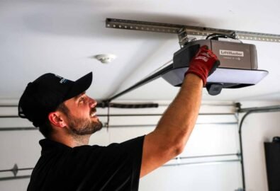 programming universal garage door opener in pearland tx