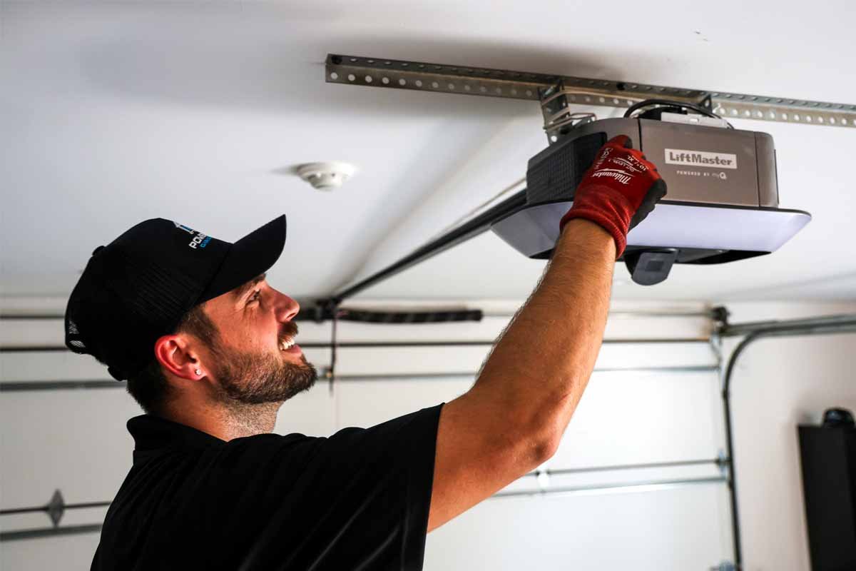 programming universal garage door opener in pearland tx