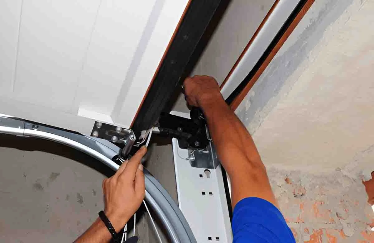 Garage Door Rollers Replacement Cost in Alvin, TX